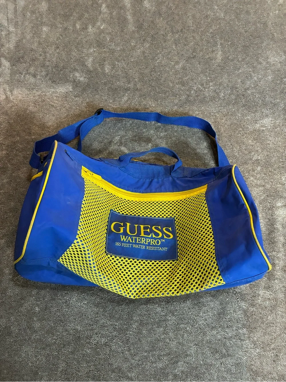 Guess 90s Vintage Waterpro 19” Sports Duffle Canvas Bag Blue/Yellow Gym Athletic